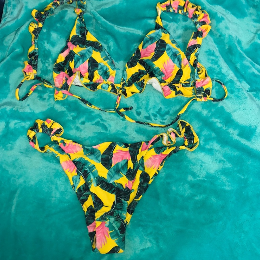 Yellow tropical print bikini